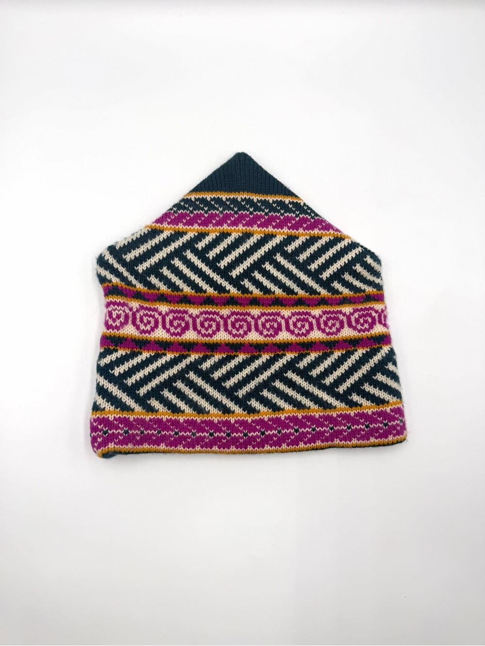 Vintage Stowe Woolens Poppy Gall 100% Wool Geometric Beanie